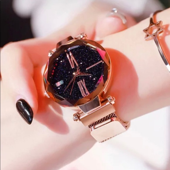 Watch - Picture 2 of 4